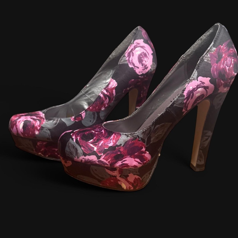 Pink & Red Floral Madden Girl Platform Heels Size 8.5